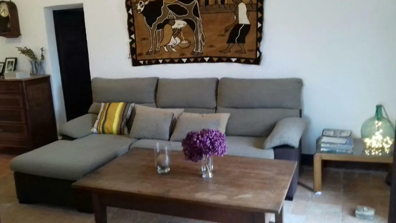 Mas De Les Canyes Guest House Vilamalla Spain